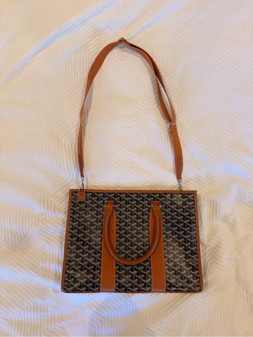 Goyard Morvan document case with strap - Barely used